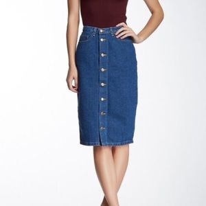 American Apparel Midi Jean Skirt Size Medium